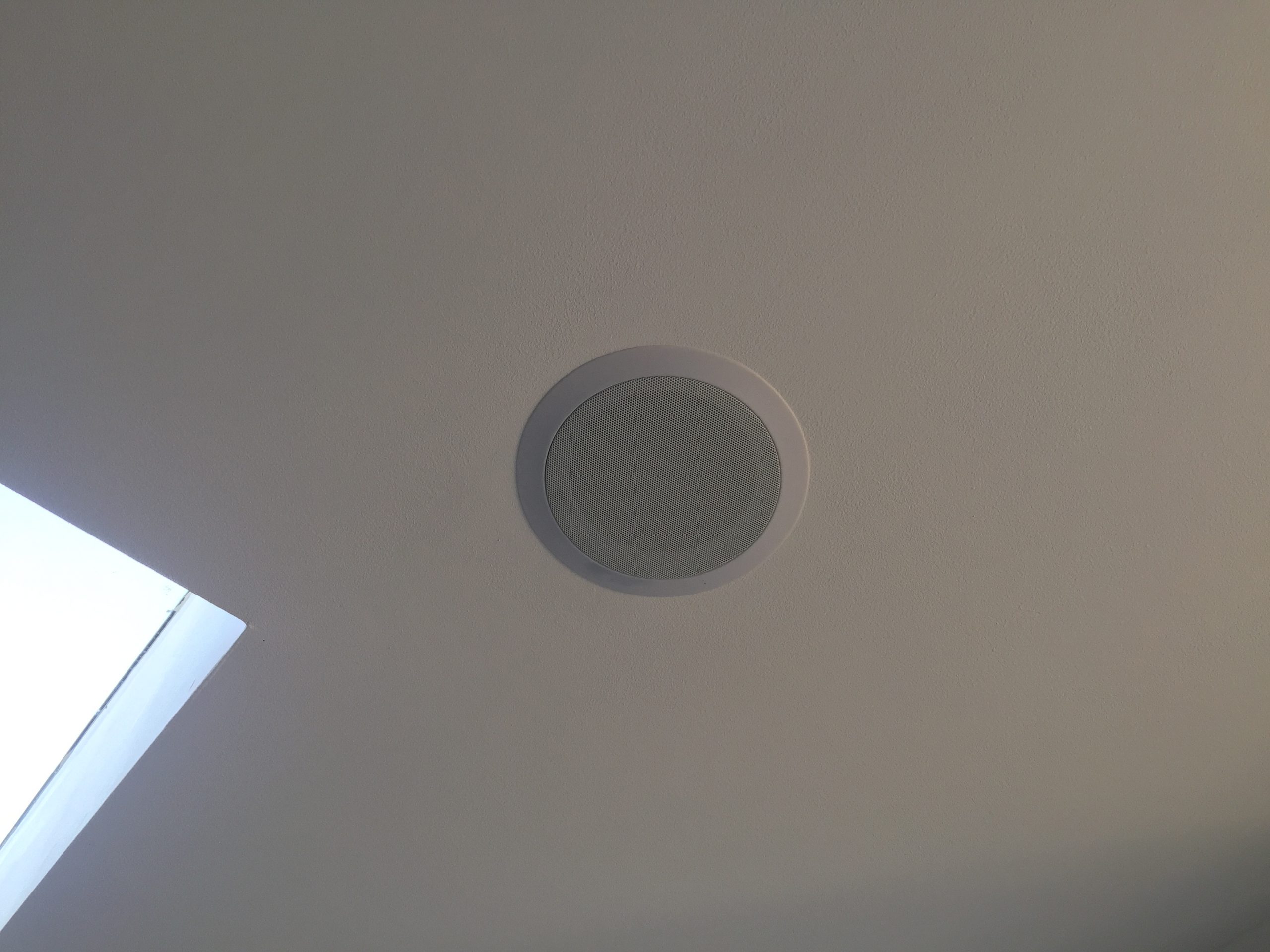 wireless ceiling light speakers